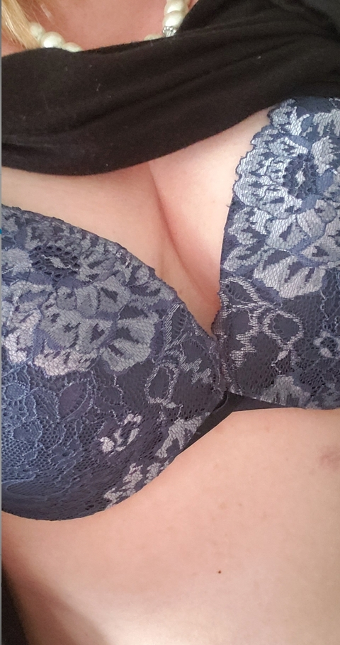 sweetdreams968 OnlyFans Leak 

 picture 2