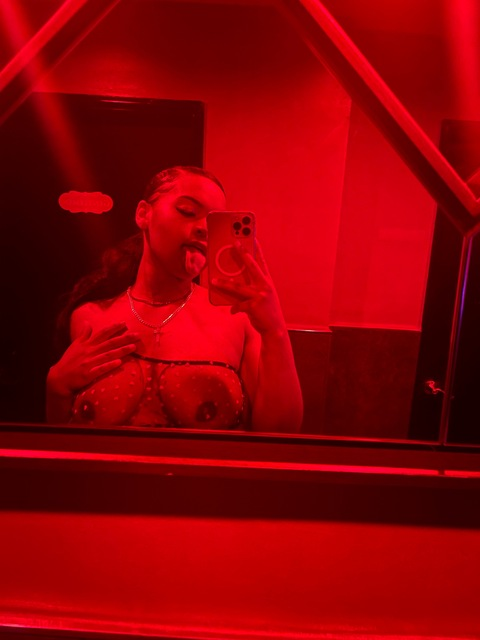 Free access to @sweetlovve Leaked OnlyFans 

 picture 2