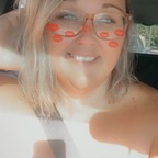 View sweetnsouthern90 (SweetNSouthern) OnlyFans 5 Photos and 14 Videos leaked 

 picture 1