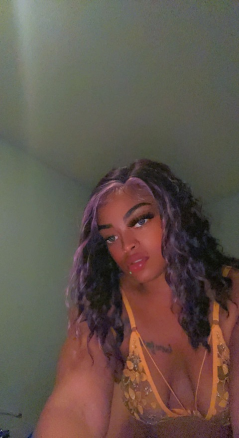 View sweetpeach97 (Butterfly Da ThroatGawdd🦋🌈🌸) OnlyFans 38 Photos and 14 Videos gallery 

 picture 2