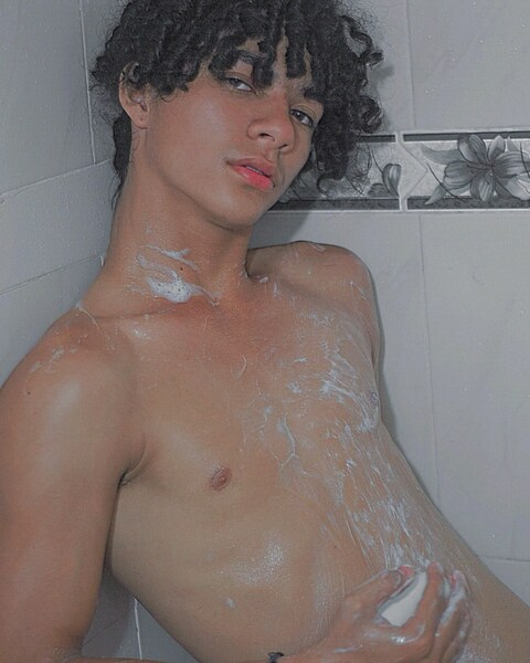View SweetVond (sweetvond) OnlyFans 13 Photos and 2 Videos leaked 

 picture 2