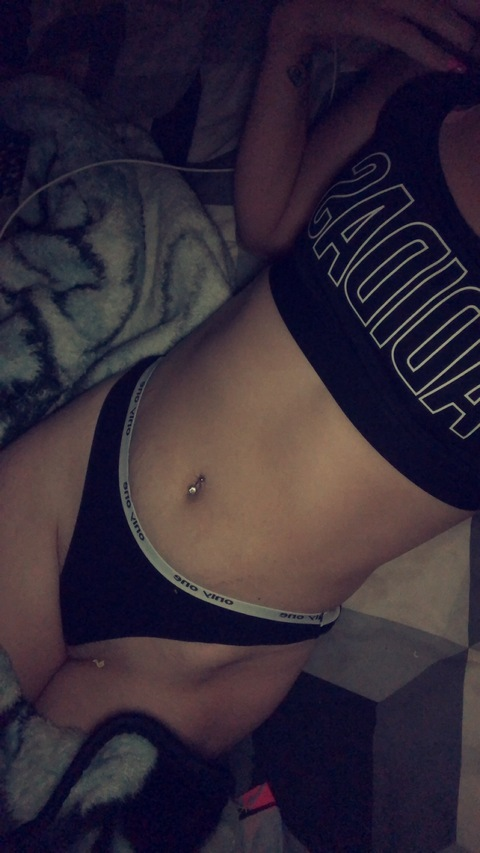 sweetyummymummy (Honeyboomummy28) OnlyFans Leaked Content 

 picture 2