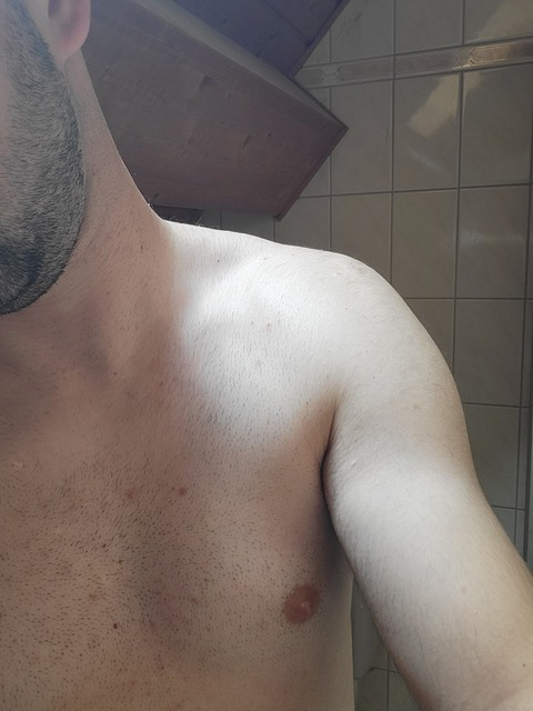 View swiss_made OnlyFans content for free 

 picture 2