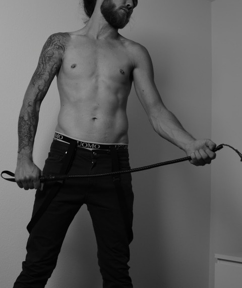 Get Free access to swissdom (SwissDom) Leaked OnlyFans 

 picture 2