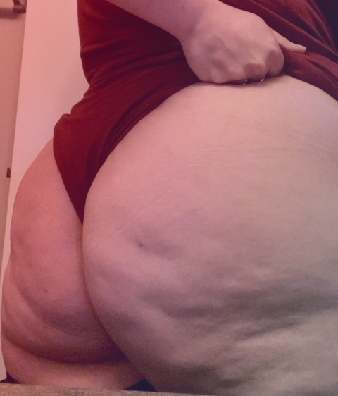 swissmiss420 (SwissMiss420) free OnlyFans Leaked Pictures & Videos 

 picture 2