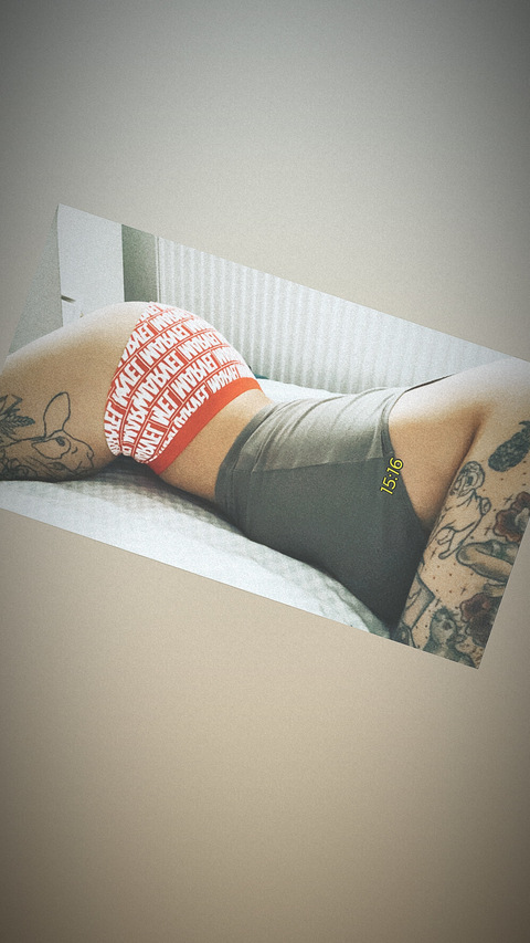 Download syl_a OnlyFans content free 

 picture 2