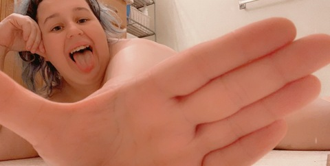 @t0r1lynn leaks Onlyfans videos free 

 picture 2