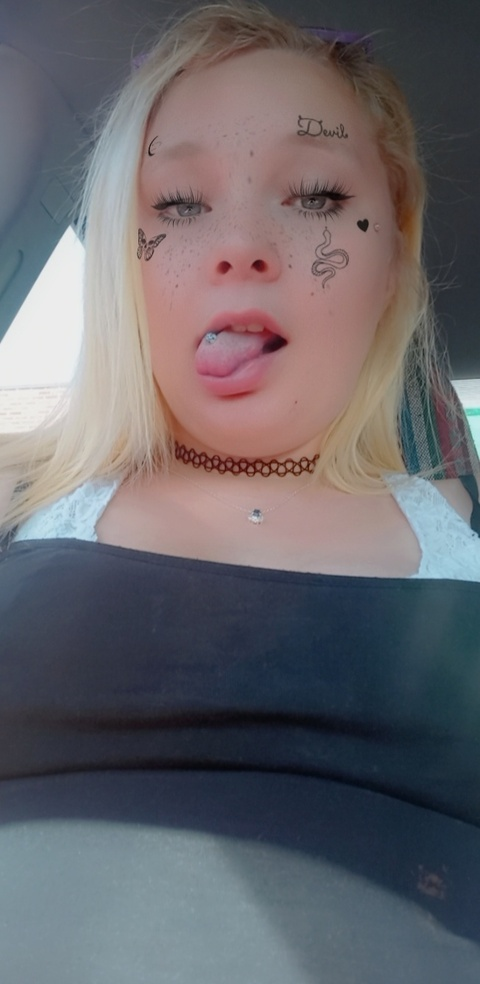 Download taaaashhhhie OnlyFans videos and photos free 

 picture 2