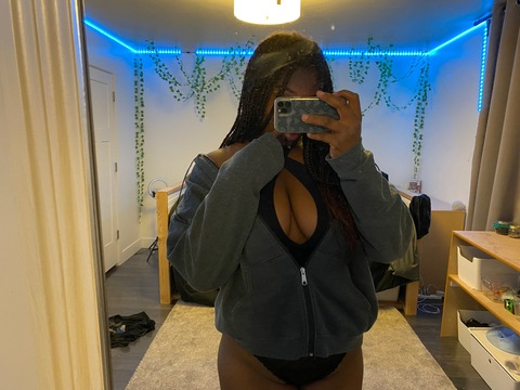 taceshata_monroe (Taceshata Monroe) free OnlyFans content 

 picture 2