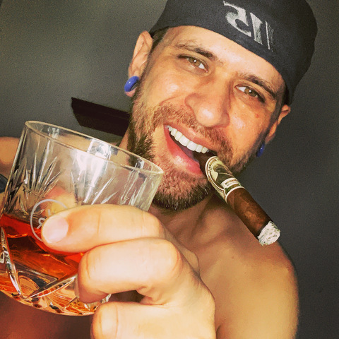 View talljeff-vipfree (Talljeff FREE VIP Page) OnlyFans 1638 Photos and 379 Videos gallery 

 picture 2