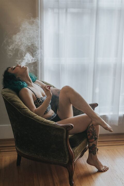 tally_420 (Tally FourTwenty) OnlyFans Leaked Content 

 picture 2
