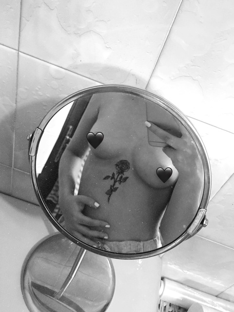 Onlyfans free content taniatlp_ 

 picture 2