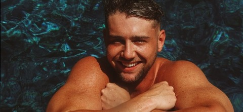 View tapinwithharry (Harry Jowsey) OnlyFans 6 Photos and 0 Videos leaked 

 picture 2