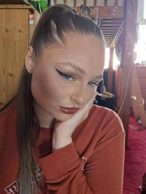 tashaophelia OnlyFans Leaked 

 picture 2