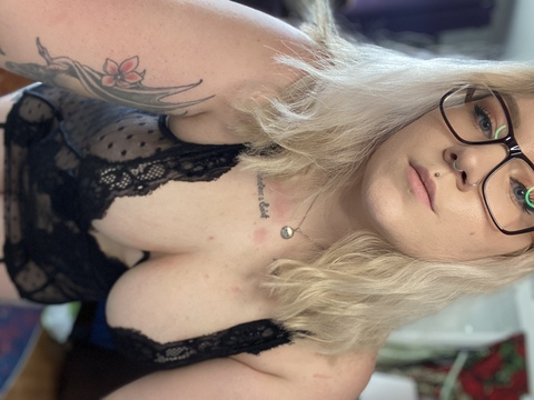 tat2dhouseelf (Dobby) free OnlyFans content 

 picture 2