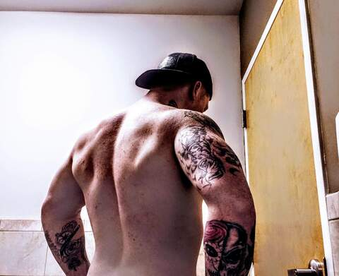 tatheadred (Tatheadred) OnlyFans Leaked Content 

 picture 2