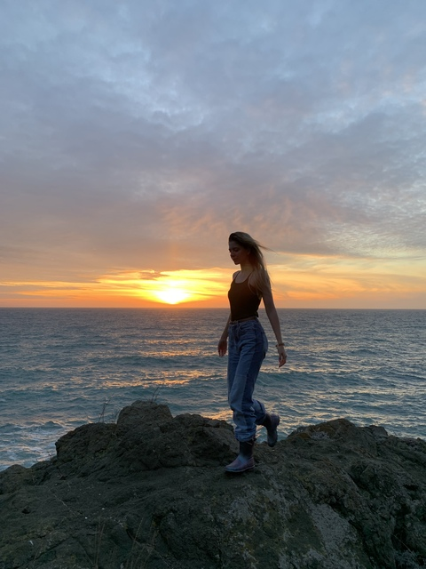 View tati_bird OnlyFans content for free 

 picture 2