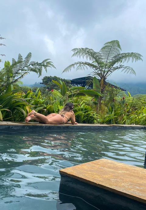View tatiecheverrivip OnlyFans content for free 

 picture 2