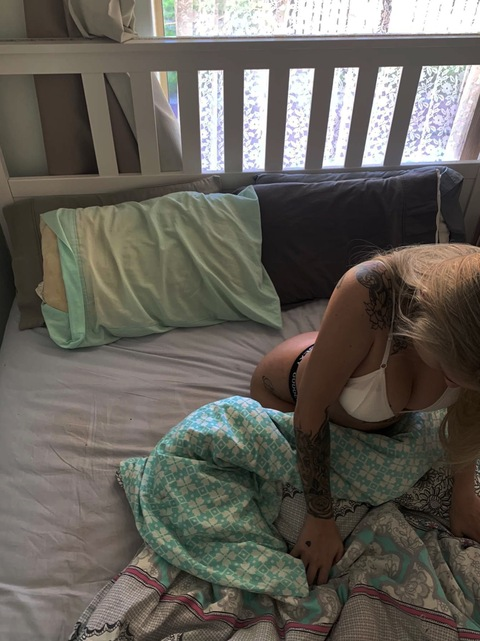 tattedprincess708 OnlyFans Leaked (14 Photos and 3 Videos) 

 picture 2