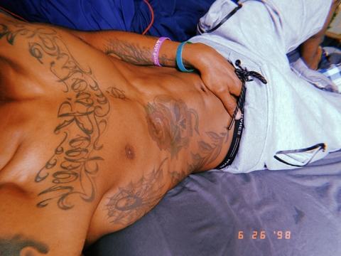 tattedxxsavge (Tāttëd &amp; Hørņý 🥵💫🦕) OnlyFans Leaked Content 

 picture 2