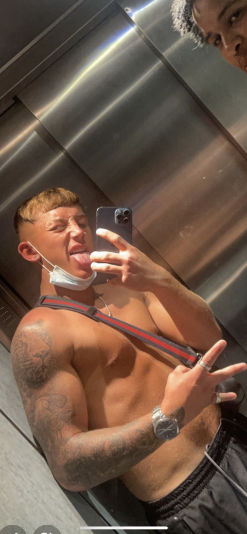 tattladxxx OnlyFans Leaks (23 Photos and 13 Videos) 

 picture 2
