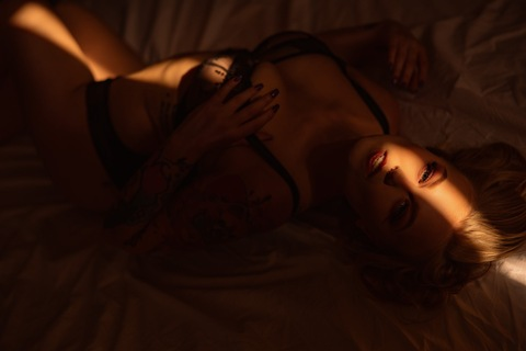tattooed.desire (big boobs and tattoos) free OnlyFans Leaks 

 picture 2