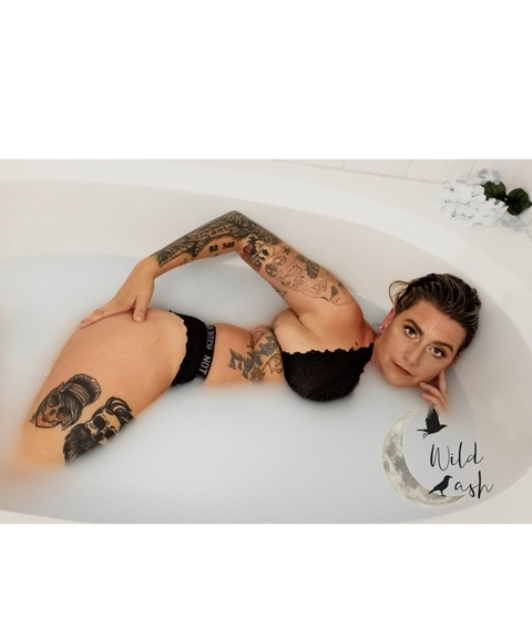 tattooed_kitten (Tattooed_kitten) OnlyFans Leaks 

 picture 2