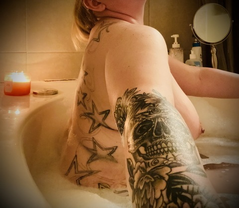 @tattooedsusieq leak Onlyfans photos free 

 picture 2