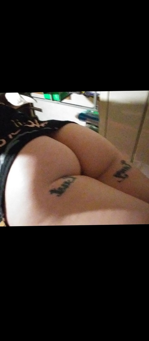 Free access to @tattyissues95 (Tattyissues95) Leak OnlyFans 

 picture 2