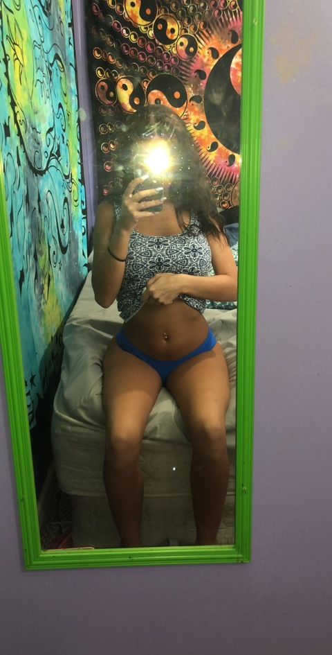 View taybabyy2 OnlyFans content for free 

 picture 2