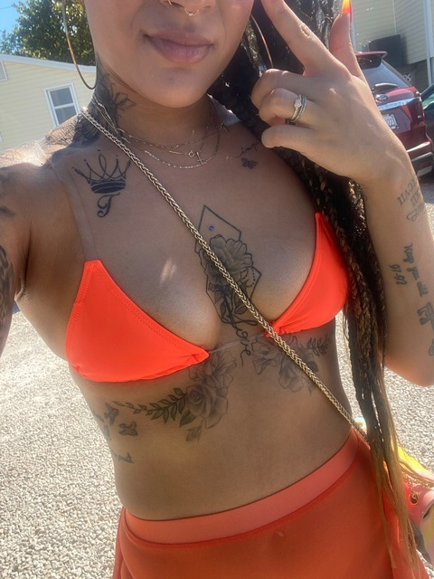 View taycliff (Taylor) OnlyFans 25 Photos and 14 Videos leaks 

 picture 2
