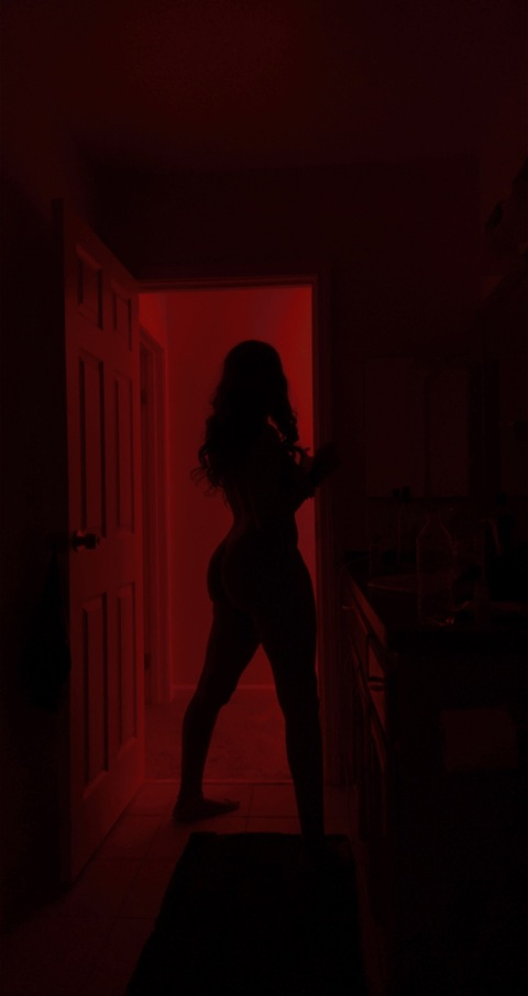 View taylatickle (Tayyy Tickle) OnlyFans 45 Photos and 66 Videos for free 

 picture 2