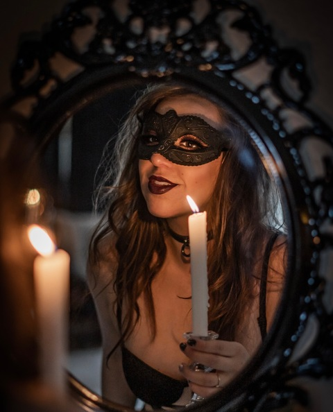View taylerdawn OnlyFans content for free 

 picture 2