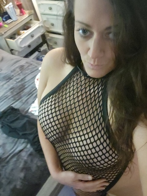 View Tay84 (tayloru84) OnlyFans 44 Photos and 0 Videos for free 

 picture 2