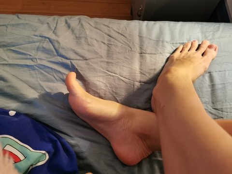 teenynaya OnlyFans Leak (28 Photos and 0 Videos) 

 picture 2