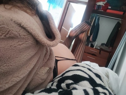 View tefanny_hot OnlyFans content for free 

 picture 2
