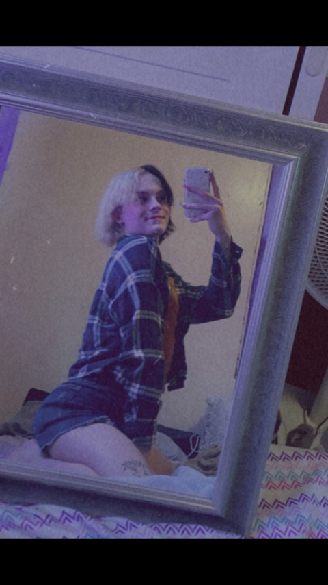 tgirlv OnlyFans Leaked (13 Photos and 4 Videos) 

 picture 2