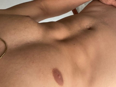 tgprettyboy (Gonzalo Blanco) free OnlyFans Leaked Pictures & Videos 

 picture 2