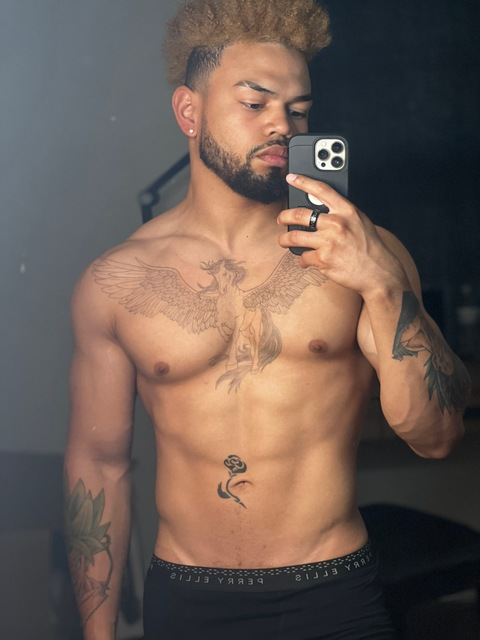 thadstrength (Thadius) free OnlyFans content 

 picture 2