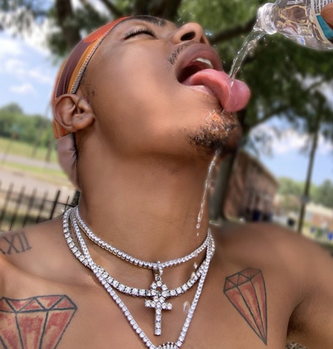 View thareal2tupac OnlyFans videos and photos for free 

 picture 2
