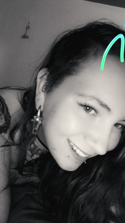 thatbitchwithaknife OnlyFans Leaks (43 Photos and 24 Videos) 

 picture 2