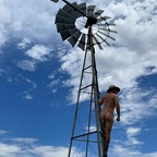 View thatfarmerboy OnlyFans content for free 

 picture 1