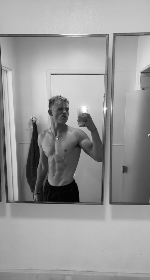 thatkidsean (Thatkidsean) free OnlyFans Leaked Pictures & Videos 

 picture 2