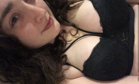 Download thatonegirl562 OnlyFans content free 

 picture 2