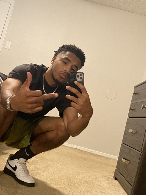 thawellknownflexa leaked gallery photo 2