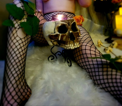 Onlyfans free content the_moons_glow 

 picture 2