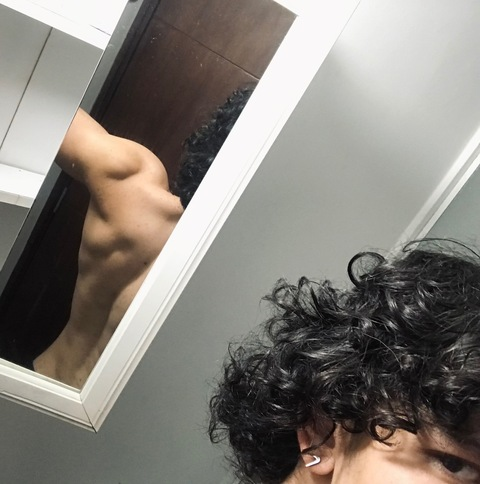 the_rojas10 (The_rojas10) OnlyFans Leaks 

 picture 2