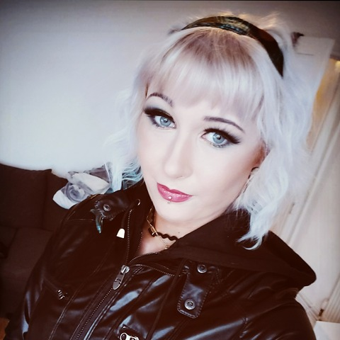 @thealtgirlnextdoor leaks Onlyfans videos for free 

 picture 2