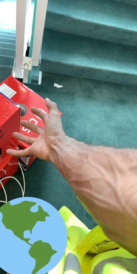 View thebackblower OnlyFans content for free 

 picture 2