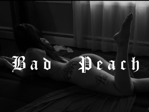 View thebadpeach OnlyFans content for free 

 picture 2